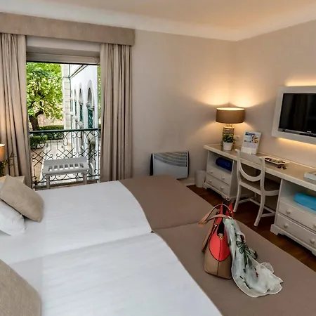 达斯卡尔达斯达菲尔古拉大酒店 4* 卡尔达斯达费尔盖拉