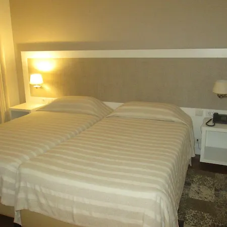 达斯卡尔达斯达菲尔古拉大酒店 酒店