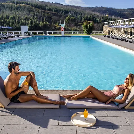 达斯卡尔达斯达菲尔古拉大酒店 4* 卡尔达斯达费尔盖拉